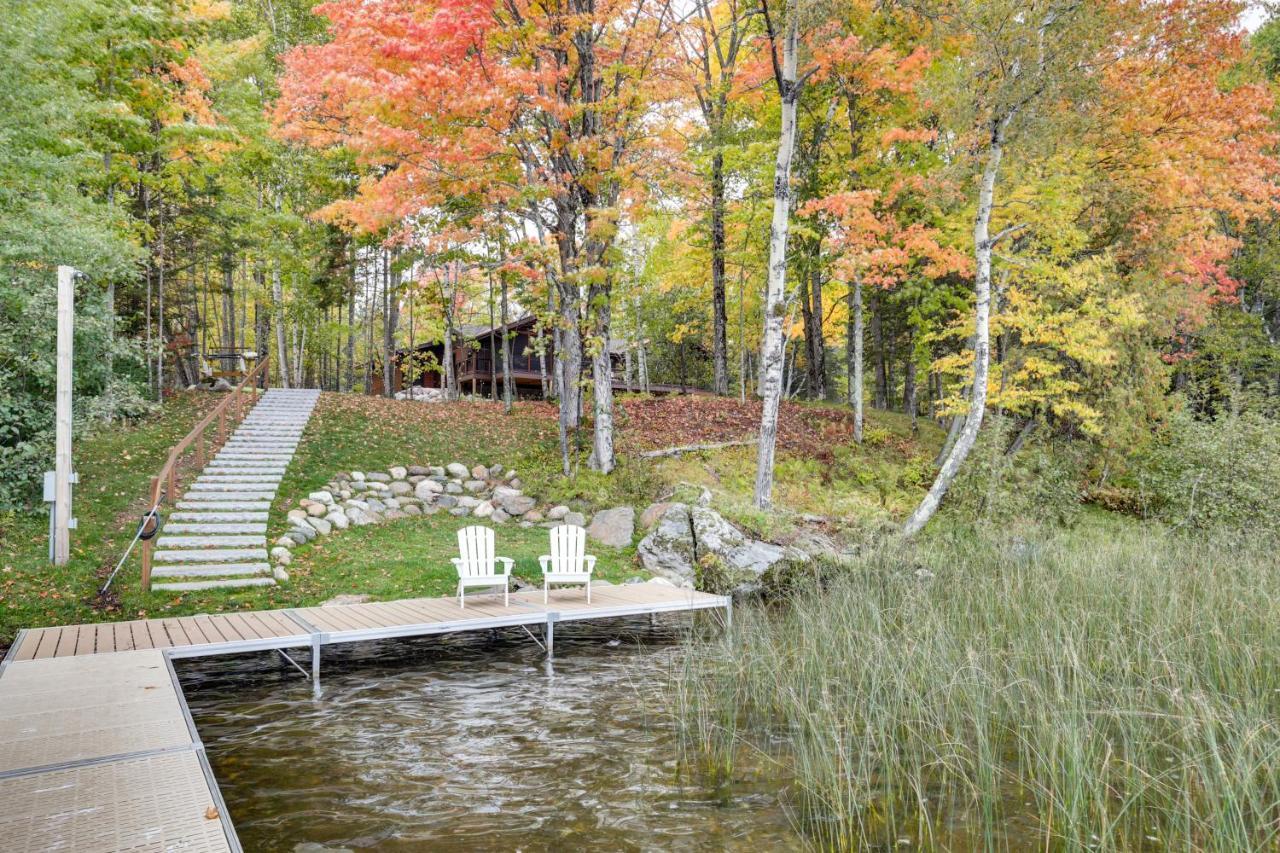 Impressive Presque Isle Lake House With Water Access Villa Exterior photo